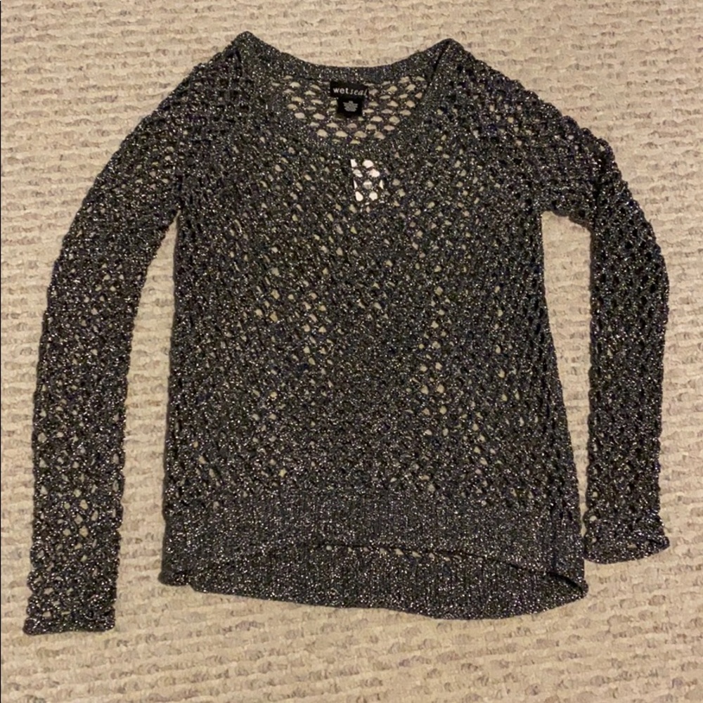 Sparkly long sleeve top